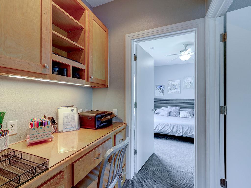 5910 Travis Woods Cove Austin TX 78734