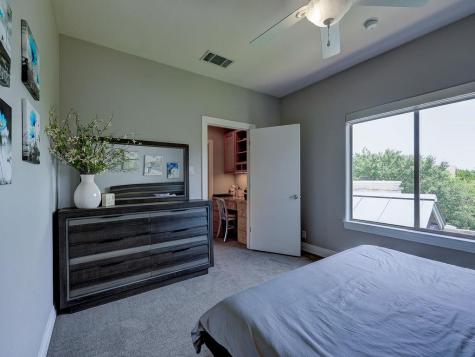 5910 Travis Woods Cove Austin TX 78734