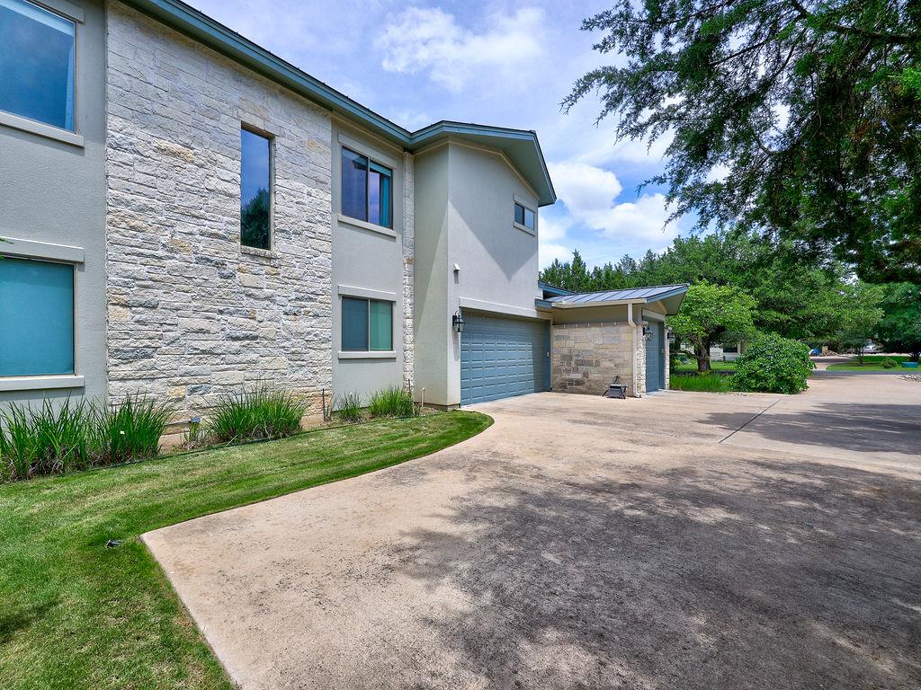 5910 Travis Woods Cove Austin TX 78734