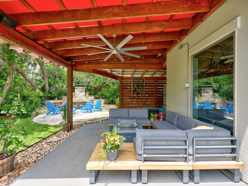 5910 Travis Woods Cove Austin TX 78734