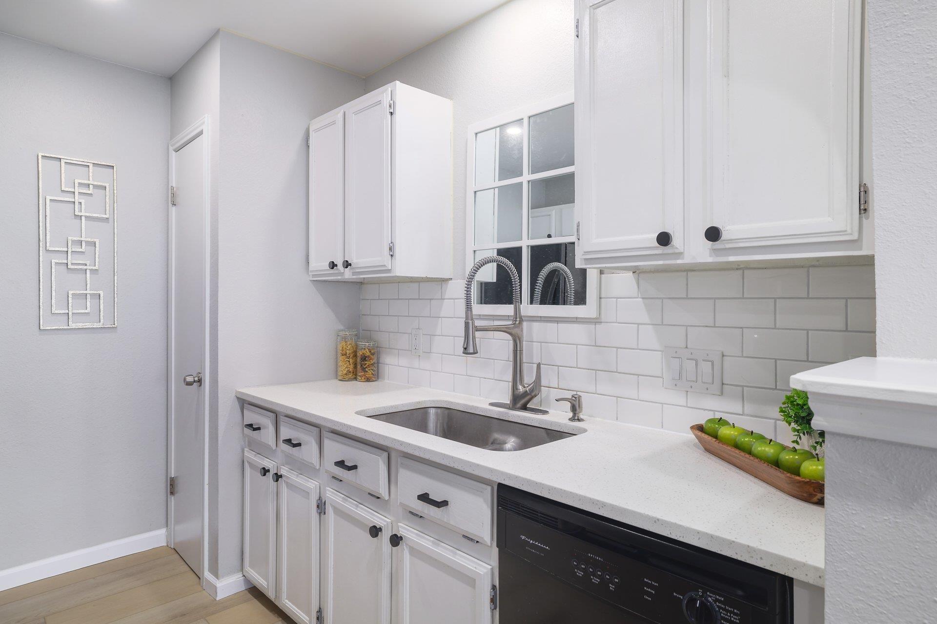 8903 Palace Parkway Austin TX 78748