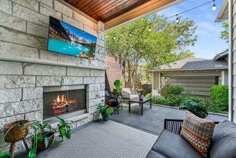 2100 E 10th Street Austin TX 78702