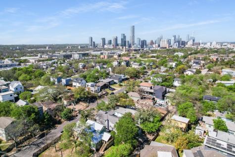 2100 E 10th Street Austin TX 78702
