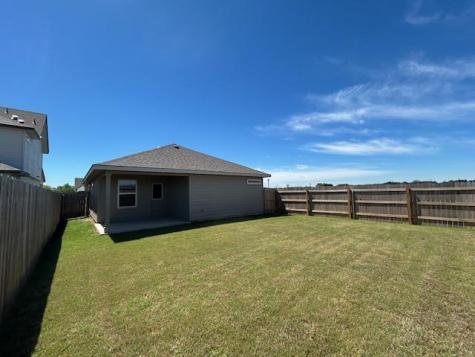 305 Randall Place Rockdale TX 76567