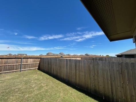 305 Randall Place Rockdale TX 76567