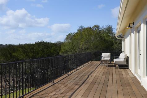 3400 Beartree Circle Austin TX 78730
