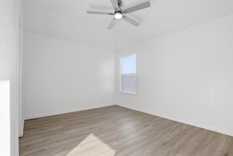 448 Nottingham Loop Kyle TX 78640