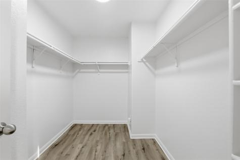 448 Nottingham Loop Kyle TX 78640