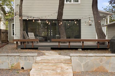 2803 Bridle Path Austin TX 78703