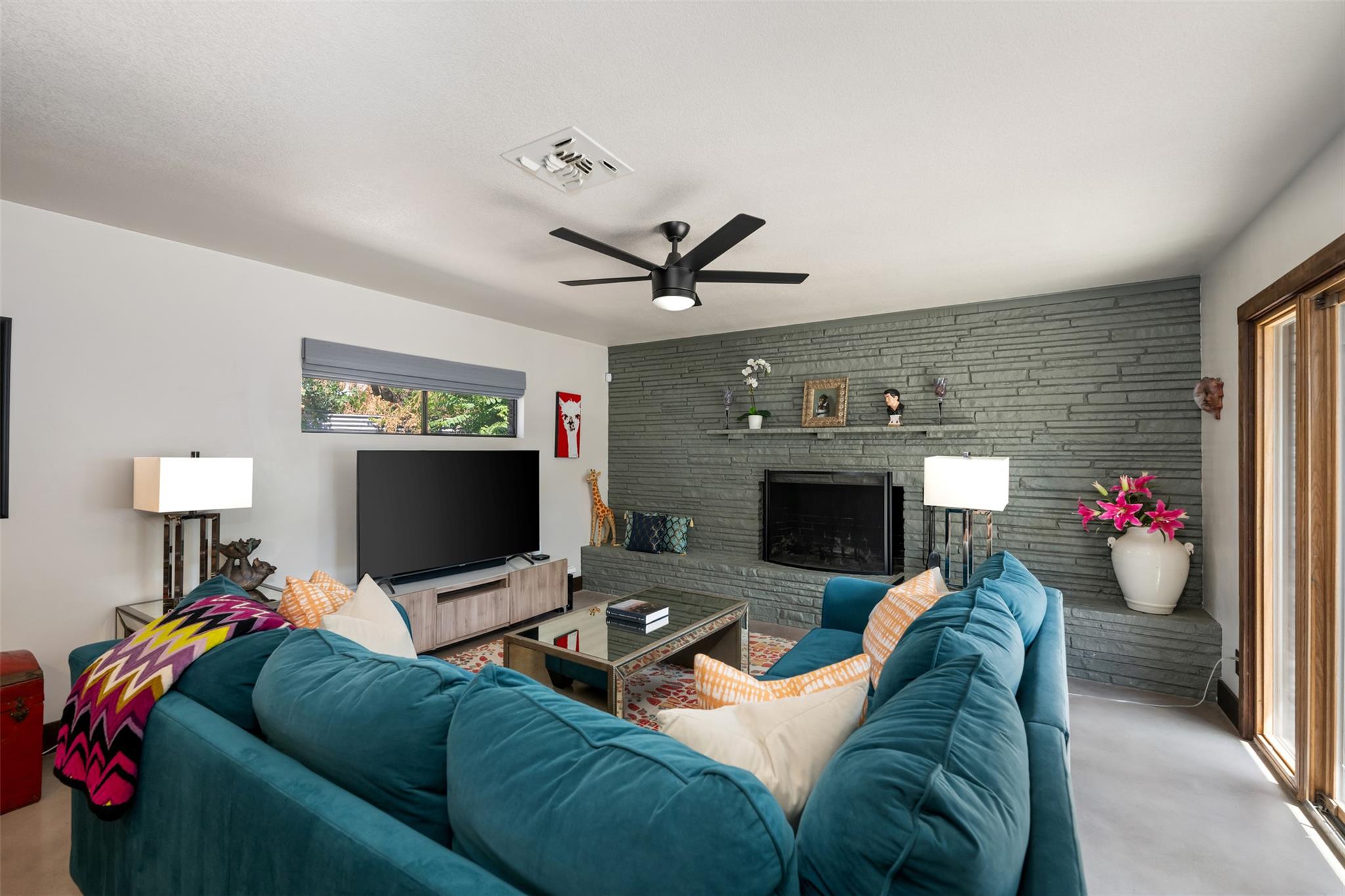 1806 Rogge Lane Austin TX 78723