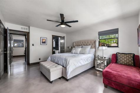 1806 Rogge Lane Austin TX 78723