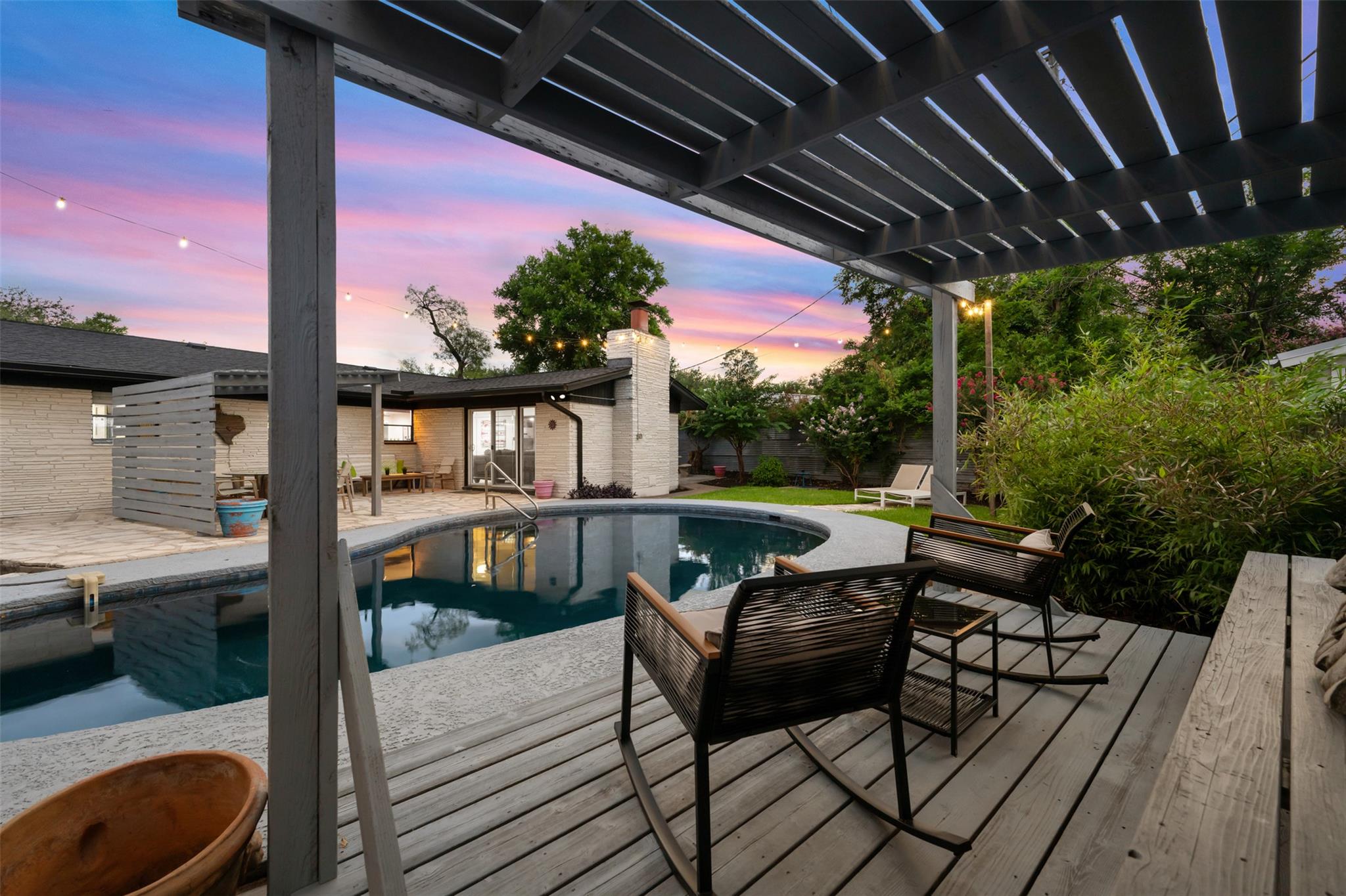 1806 Rogge Lane Austin TX 78723