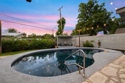 1806 Rogge Lane Austin TX 78723