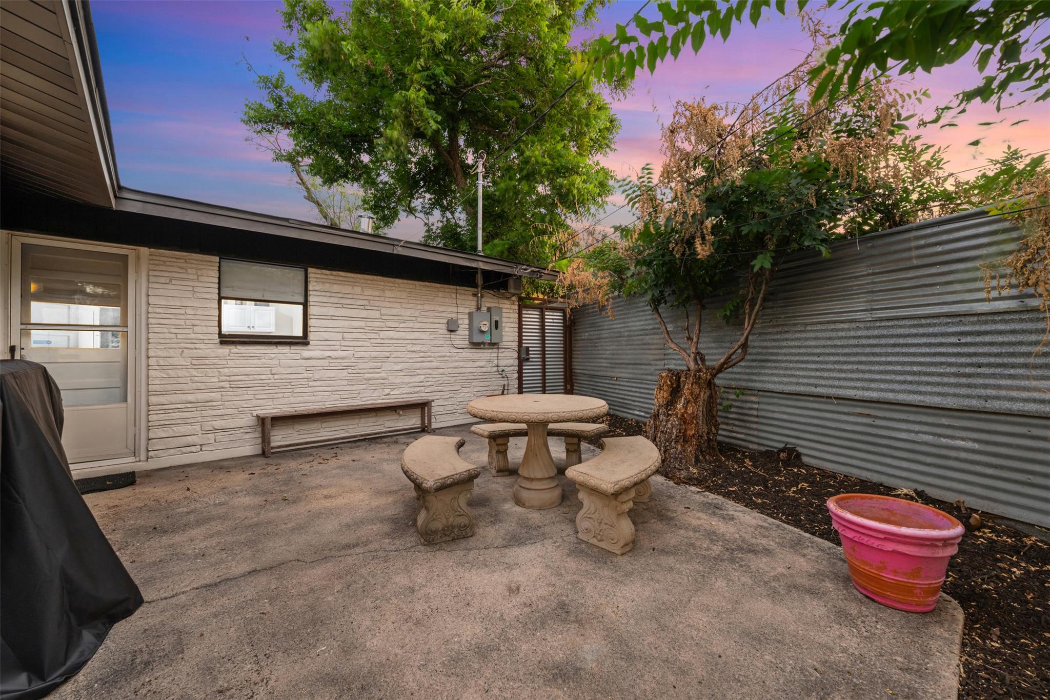 1806 Rogge Lane Austin TX 78723