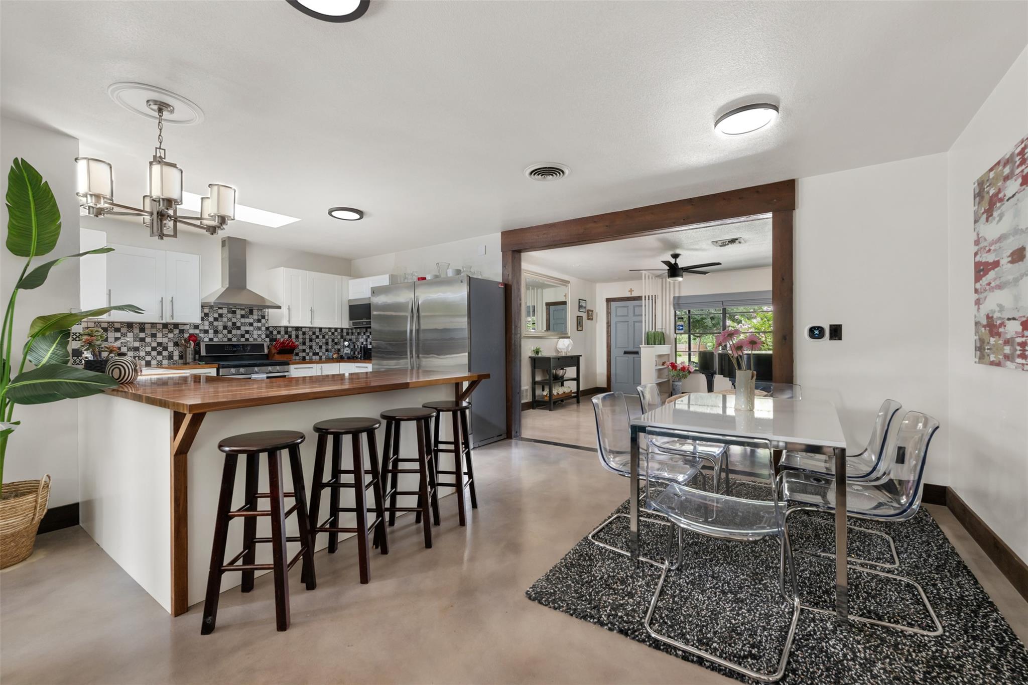1806 Rogge Lane Austin TX 78723
