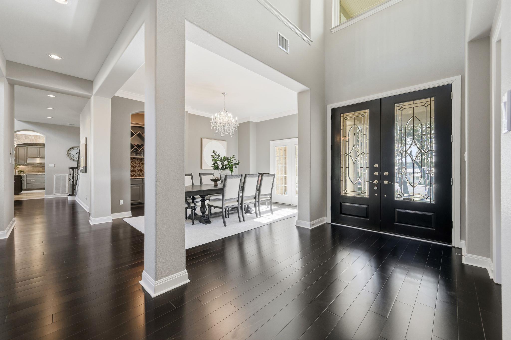9808 Tree Bend Cove Austin TX 78750