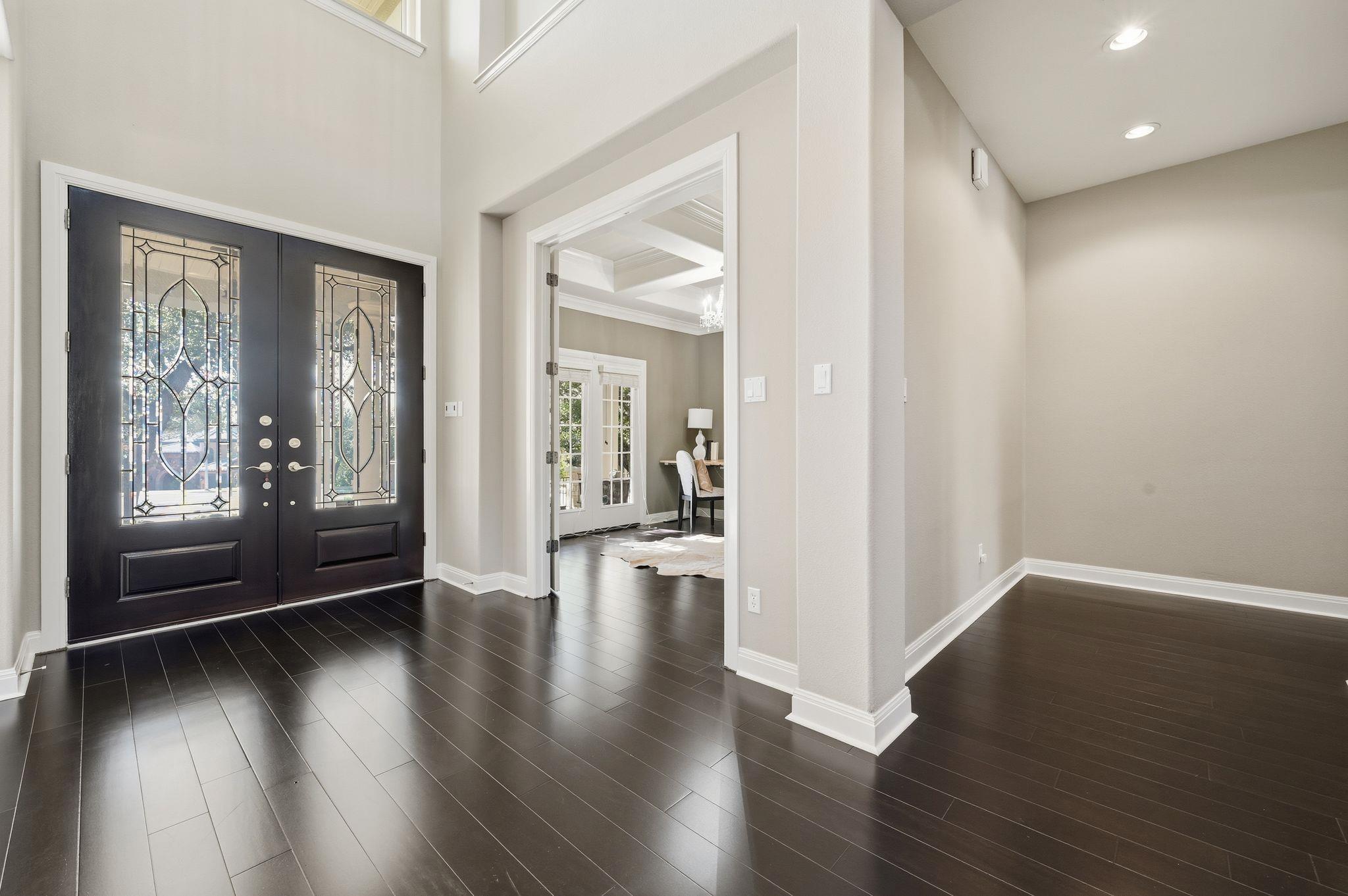 9808 Tree Bend Cove Austin TX 78750