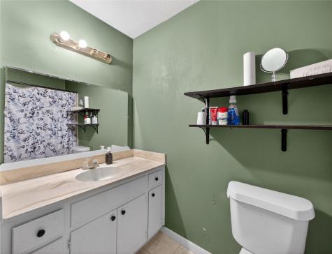 719 W Karnes Drive Robinson TX 76706
