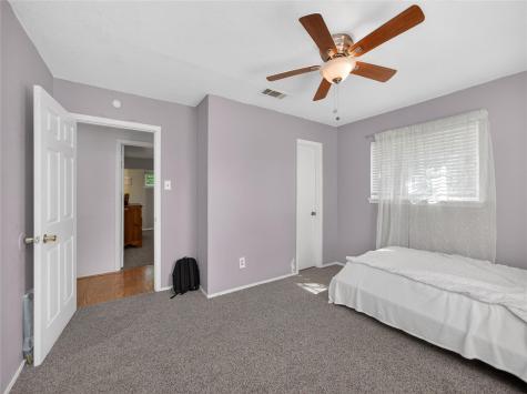 719 W Karnes Drive Robinson TX 76706