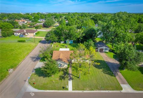 719 W Karnes Drive Robinson TX 76706