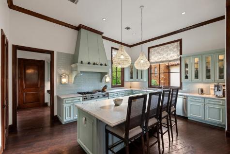 12724 Little Blue Stem Cove Austin TX 78738