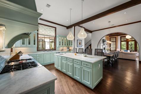 12724 Little Blue Stem Cove Austin TX 78738