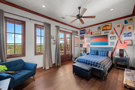 12724 Little Blue Stem Cove Austin TX 78738