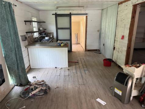 805 W Avenue C Lampasas TX 76550