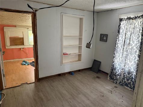 805 W Avenue C Lampasas TX 76550