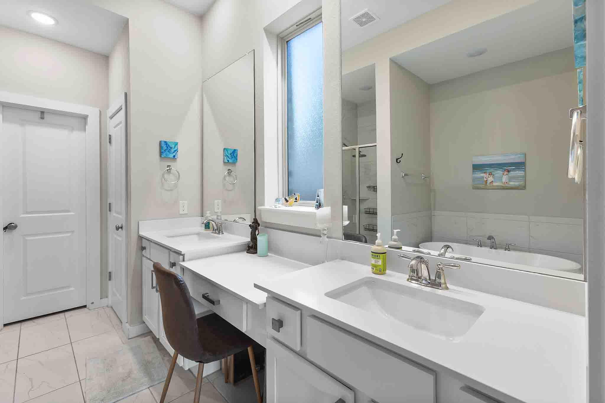 7717 Pace Ravine Drive Lago Vista TX 78645