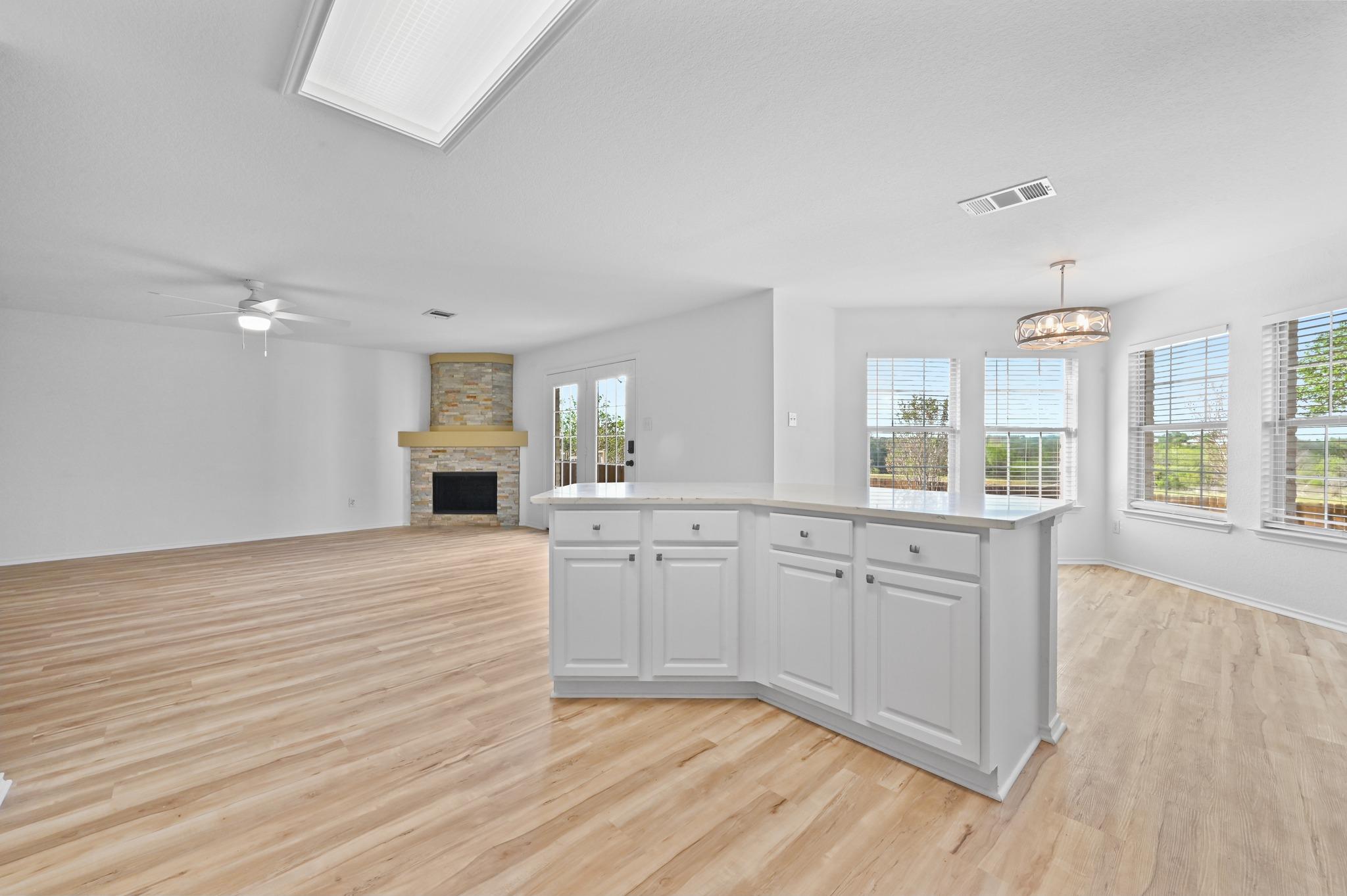 2412 Regal Park Lane Austin TX 78748