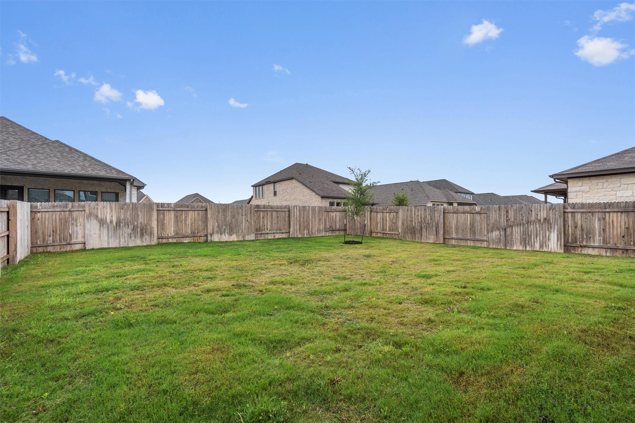 224 Backstays Loop Kyle TX 78640