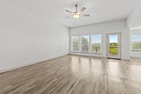 108 W Eli Chandler Street Blanco TX 78606