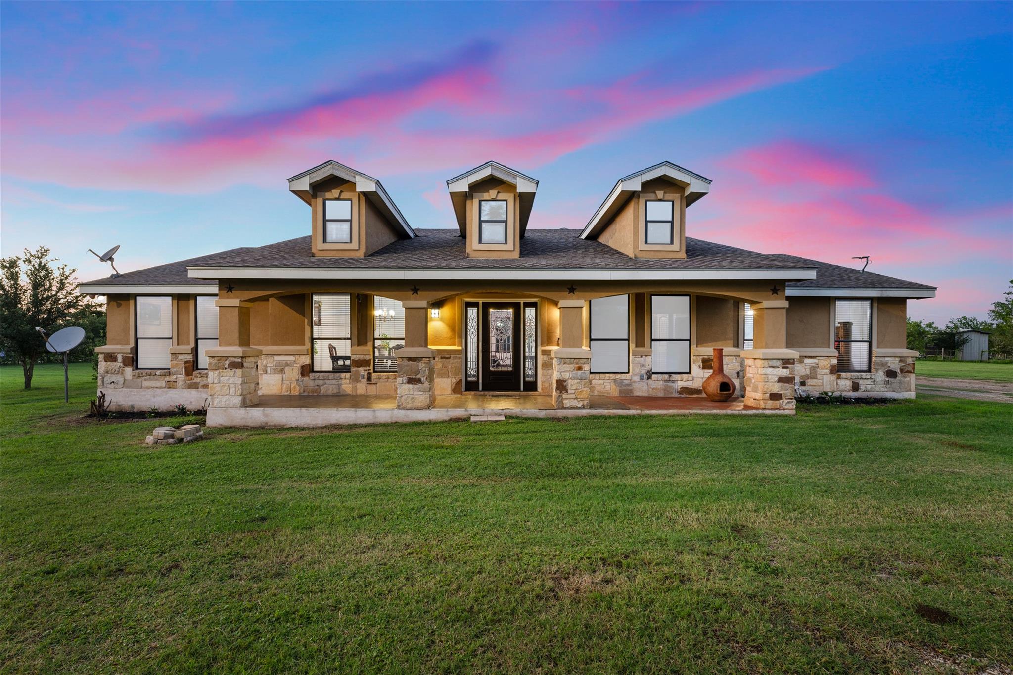 108 Whispering Pines Drive Bastrop TX 78602