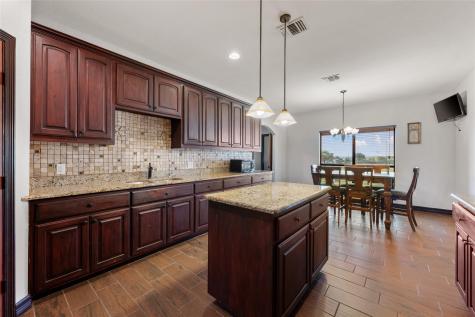 108 Whispering Pines Drive Bastrop TX 78602