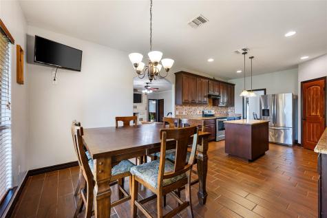 108 Whispering Pines Drive Bastrop TX 78602
