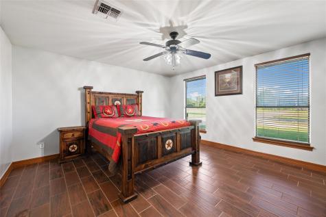 108 Whispering Pines Drive Bastrop TX 78602