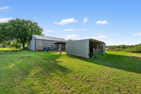 108 Whispering Pines Drive Bastrop TX 78602