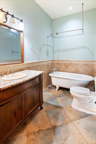 1250 Rocky Hollow Drive Burnet TX 78611