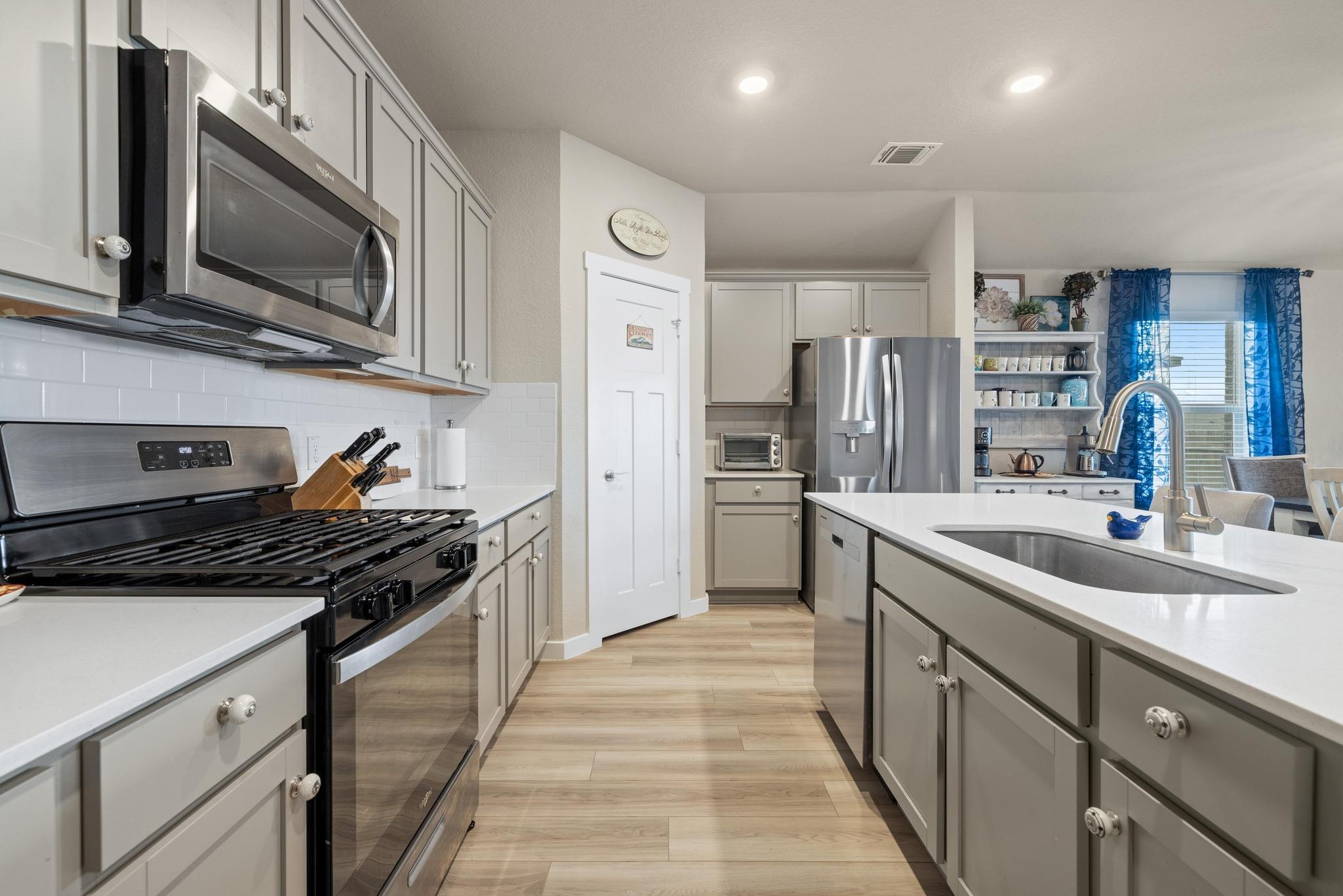 108 Coda Crossing Georgetown TX 78633