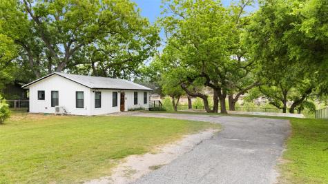 2410 Flite Acres Road Wimberley TX 78676