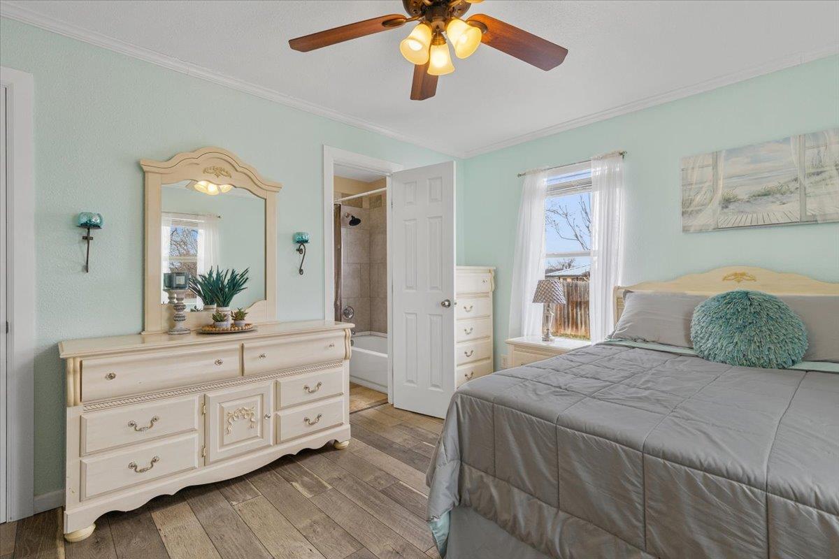 503 E Bluebonnet Lane Johnson City TX 78636