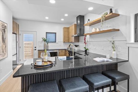 2406 W 10th Street Austin TX 78703