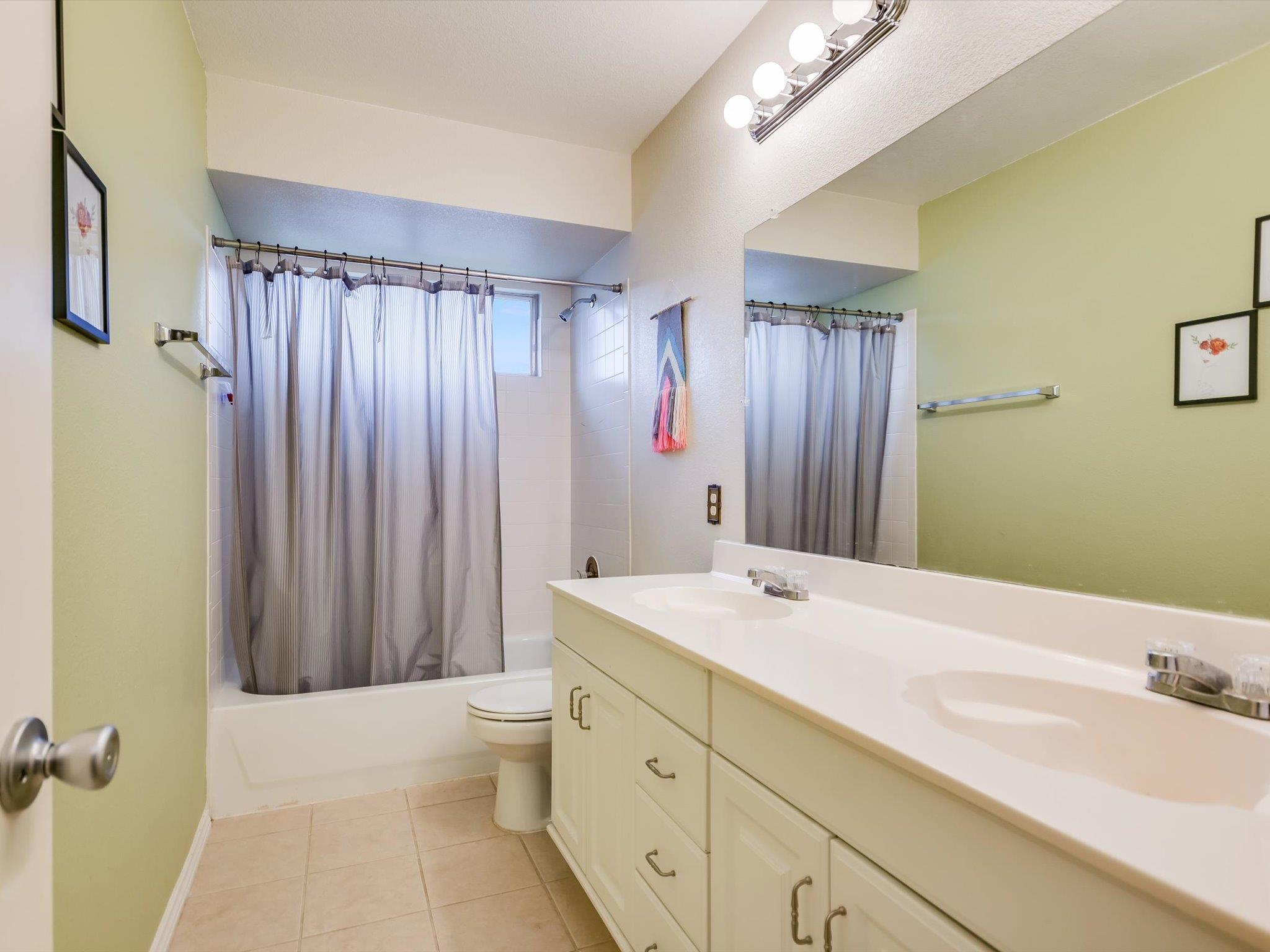 2001 Aster Way Round Rock TX 78665