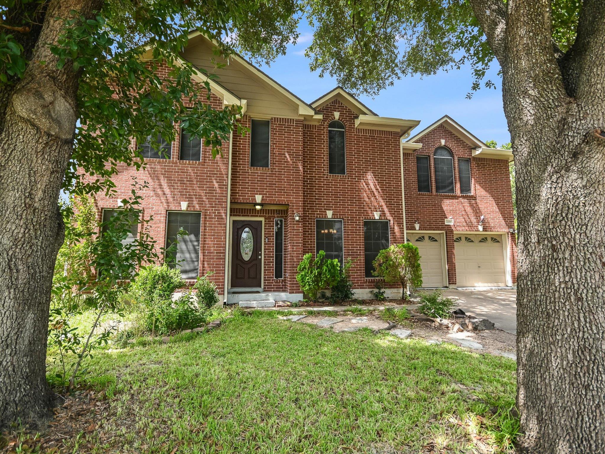 2001 Aster Way Round Rock TX 78665