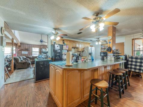 1323 Fm 1966 Maxwell TX 78656