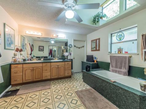 1323 Fm 1966 Maxwell TX 78656