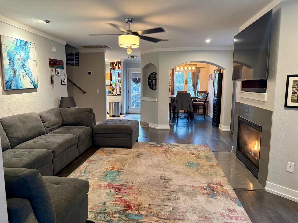 902 Tanglewood Drive Leander TX 78641