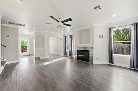 902 Tanglewood Drive Leander TX 78641