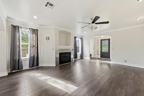 902 Tanglewood Drive Leander TX 78641